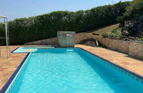 Bairro Canedos House | Chácara das Pedras Acolhedor, Alegria, Refúgio