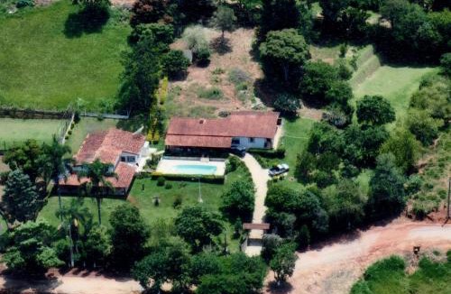 Bairro Canedos House | Chácara do Sossego