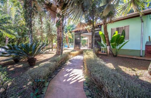 Amparo House | Chácara Eldorado