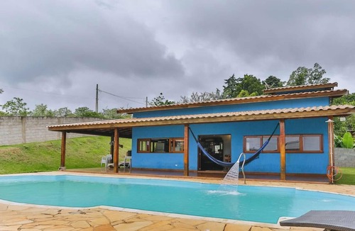 Mairinque House | Chácara em Mairinque com Área Verde e Piscina