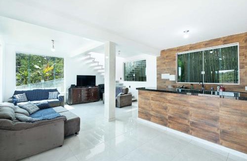 Mairinque House | Chácara no Porta do Sol em Mairinque com piscina