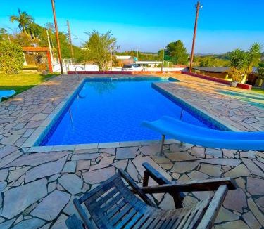 Sao Roque House | Chácara Roteiro do Vinho com Wi-Fi