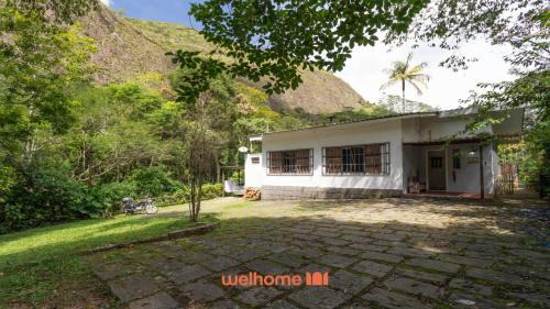 Fazenda Inglesa House | Chacara em Petropolis com Vista para a Montanha
