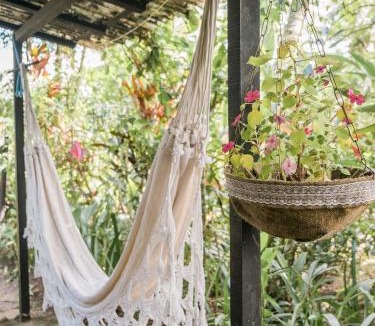 Gamboa House | Chalé á Beira Mar com Jardim
