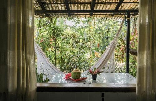 Gamboa House | Chalé á Beira Mar com Jardim
