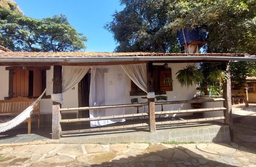 Santana do Riacho House | Chalé Beira Rio Cipó