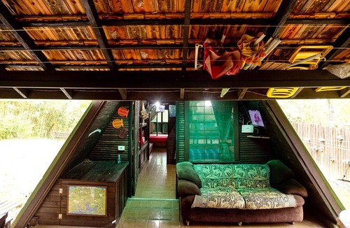 Paranagua Ski Chalet | Chalé Bombordo com Wi-Fi na Praia das Encantadas