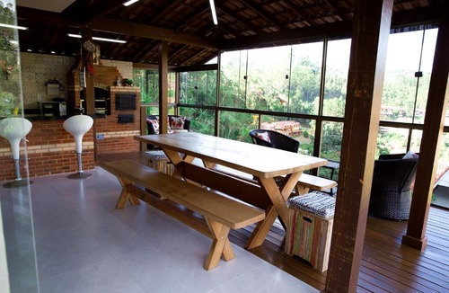 Vitor Hugo Ski Chalet | Chalé com lazer no Hotel Fazenda China Park ES