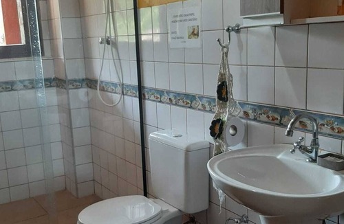 Centro Comercial Ski Chalet | Chalé com Piscina e Churrasqueira, Ilhabela