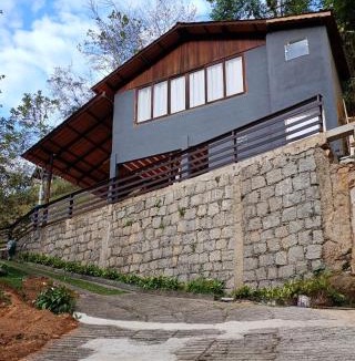 Penedo Ski Chalet | Chalé do Mato