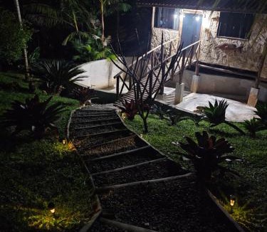 Paraty Ski Chalet | Chalé dos Açaís próximo à Trindade