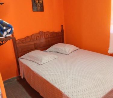 Sao Thome das Letras House | Chalé e Camping 4 Estações - Chalé 01