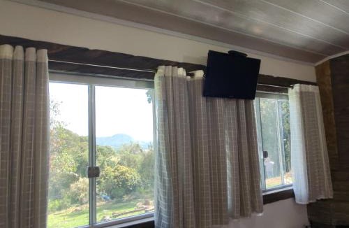 Aracariguama Cabin | Chalé em São Roque - Sítio dos Pinheiros