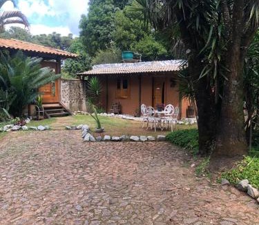 Casa Branca House | Chalé Medieval
