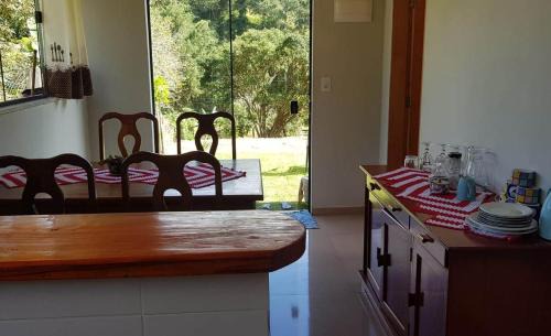 Camanducaia House | Chalé no campo à caminho de Monte Verde