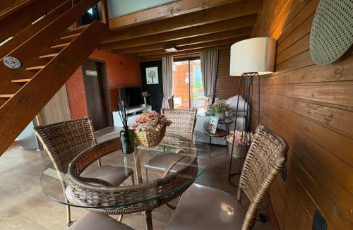 Ararangua Ski Chalet | Chalé Rústico com Piscina Aquecida e Hidro