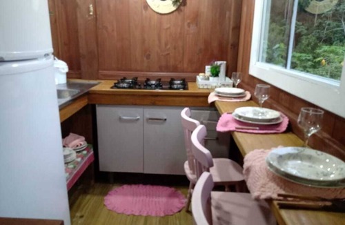 Imarui Ski Chalet | Chalé Recanto da Cachoeira, com Banheira de Hidromassagem com Agua Aquecida