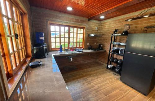 Natividade da Serra Ski Chalet | Chalé Refúgio da Serra