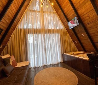 Contenda Other | Chalé Riacho - Cabana em Contenda - Chalé romântico com hidromassagem