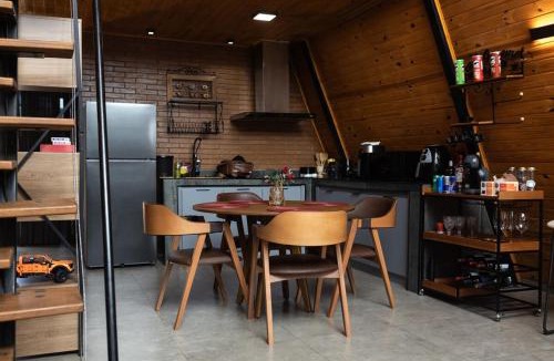 Gama Ski Chalet | Chalé Romântico na Estância Cury