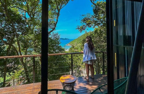 Rio das Pacas Ski Chalet | Chalé Sattva - Vista Mar e banheira de Hidromassagem quente - Florianópolis - SC - BR