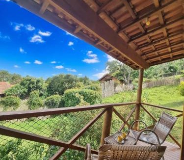 Goncalves Cabin | Chalé Som da Sete Quedas Hidromassagem, Lareira e Vista para as Montanhas