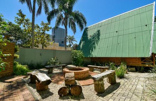 Mariscal House | Chalé Suiço Bombinhas