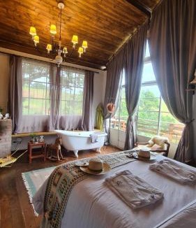 Cunha Cabin | Chalé Vilarejo - Vila Monte Cunha