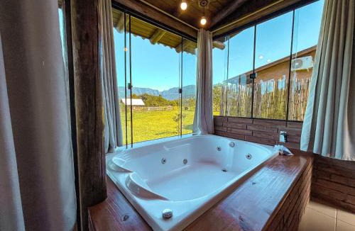 Praia Grande Ski Chalet | Chalés Aconchego dos Canyons