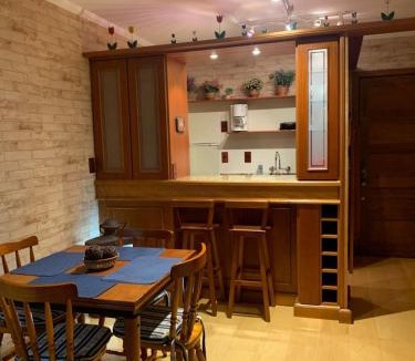 Floresta Ski Chalet | Chalés dos Pássaros