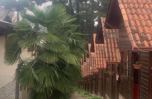 Floresta Ski Chalet | Chalés dos Pássaros