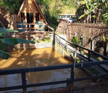Corrego do Bom Jesus Ski Chalet | Chalés FRONT LAKE 1