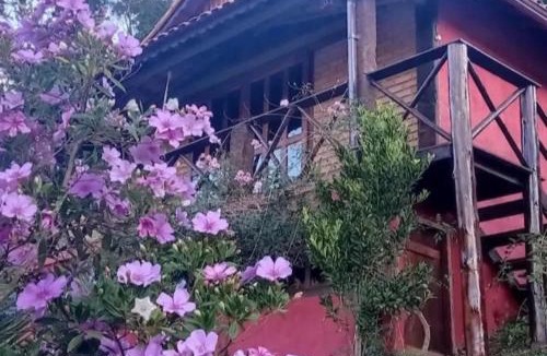 Nucleo Maua Hotel | Chalés românticos com hidromassagem e lareira em área rural de visconde de Mauá Pousada Bela Helena