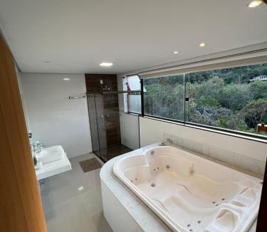 Lavras Novas Cabin | CHALÉS SÓ COISAS BOAS