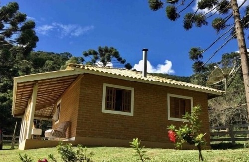 Goncalves House | Chale Aconchego - only A i r b n b