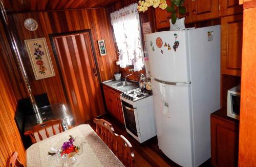 Vila Suzana House | Chale Bosque da Serra - Lindo Chalé