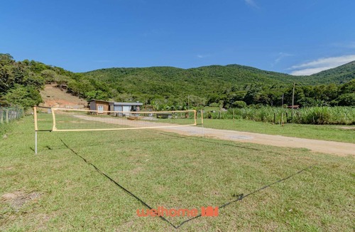 Governador Celso Ramos Ski Chalet | Chale em Gov Celso Ramos a 100m da Cachoeira