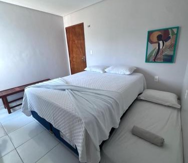 Ponta do Anel Apartment | Chales Alegria e Estrela, Chaleville Maramar - Conforto, segurança e internet pertinho do mar