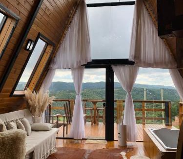 Rancho Queimado Ski Chalet | Chales alto do morro 1, conforto e vista privilegiada
