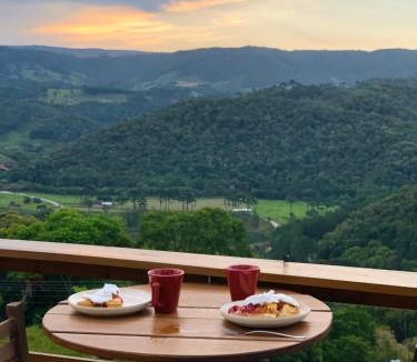 Rancho Queimado Ski Chalet | Chales alto do morro 1, conforto e vista privilegiada