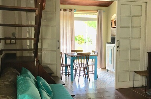 Florianopolis Ski Chalet | CHALET 2 IN GATE CONDOMINIUM 1 BLOCK BEACH|AIR CONDITIONING|WI-FI|BBQ
