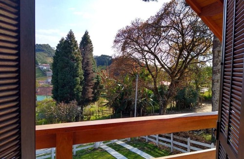 Paraisopolis Ski Chalet | Chalet 9km Gonçalves- Bairro dos Costas