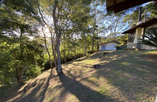 Itaipava Ski Chalet | Chalet in the mountains with a beautiful pool.