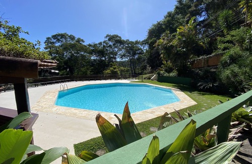 Itaipava Ski Chalet | Chalet in the mountains with a beautiful pool.