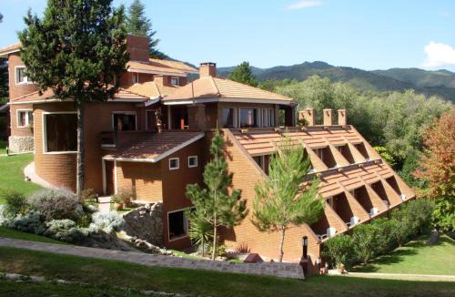 Villa General Belgrano Hotel | Chalet Suisse Posada & SPA - Adults only