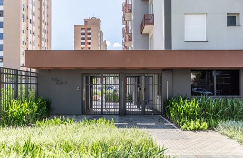 Partenon Apartment | Charlie Connect PUC