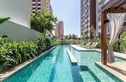 Partenon Apartment | Charlie Connect PUC