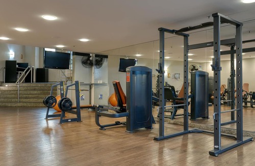 Santo Antonio House | Charming 1-bedroom hotel MERCURE LOURDES BH w/ pool