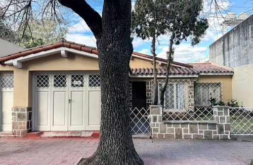 Salta House | Charming 4-bedroom house with AC and WiFi in brilliant Salta