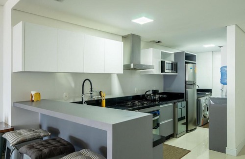 Itajai Apartment | Charming apt w/balcony 150m from the beach ABC0403
